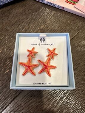 House of Harlow 1960 Orange and Red Starfish Stud Earrings